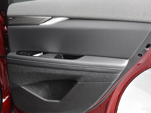 New 2026 Cadillac Optiq Sport 2 image 29