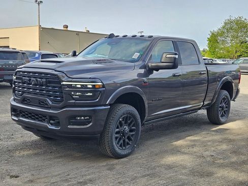 New 2026 RAM 2500 Limited AWD/4WD image 3