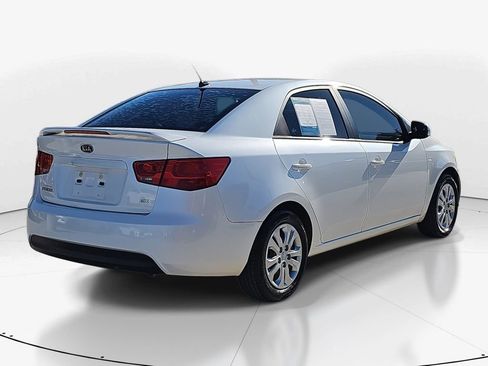 Used 2013 Kia Forte EX image 5