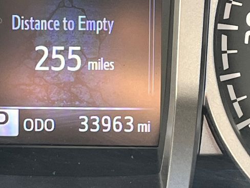 Certified 2023 Toyota Tacoma SR5 w/ Black Out Package (TMS) image 10