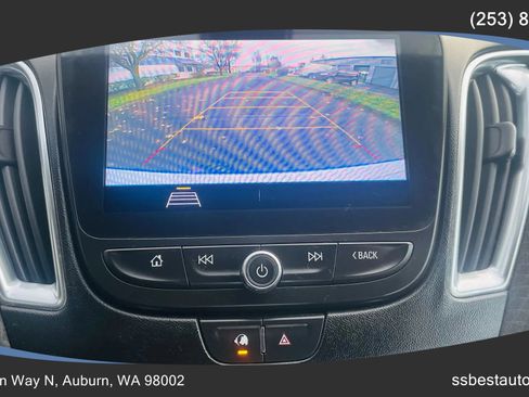 Used 2020 Chevrolet Malibu LT image 17