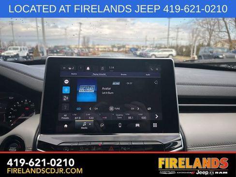 Used 2024 Jeep Compass Limited image 23