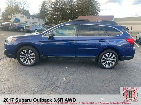 Used 2017 Subaru Outback 3.6R Limited image 6