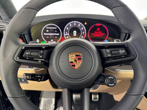 New 2026 Porsche Cayenne S image 28