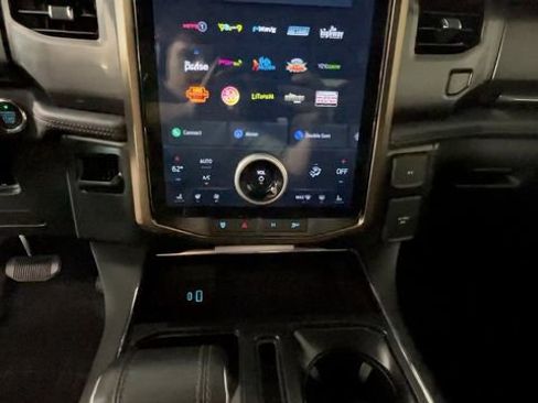 Used 2023 Ford F150 Lightning Lariat AWD/4WD image 31