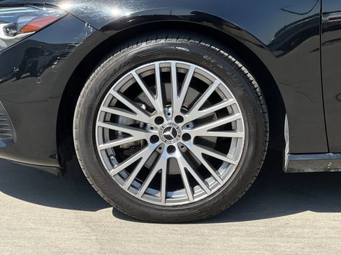 Used 2025 Mercedes-Benz CLA 250 image 25