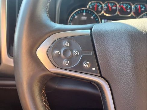 Used 2018 Chevrolet Silverado 1500 LTZ w/ Sport Package AWD/4WD image 12