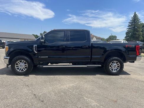 Used 2017 Ford F250 Lariat w/ Lariat Value Package AWD/4WD image 1