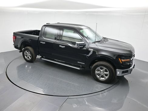 New 2025 Ford F150 XLT w/ Equipment Group 302A MID image 38