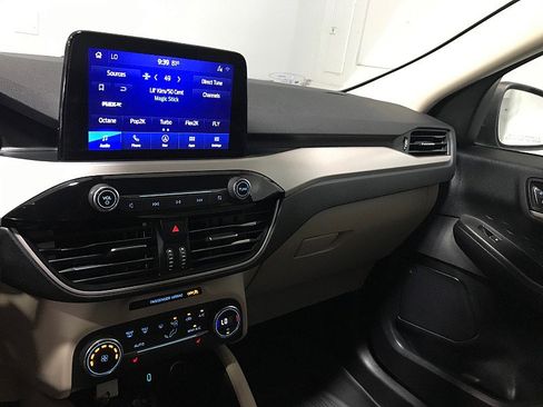Used 2020 Ford Escape SE AWD/4WD image 26