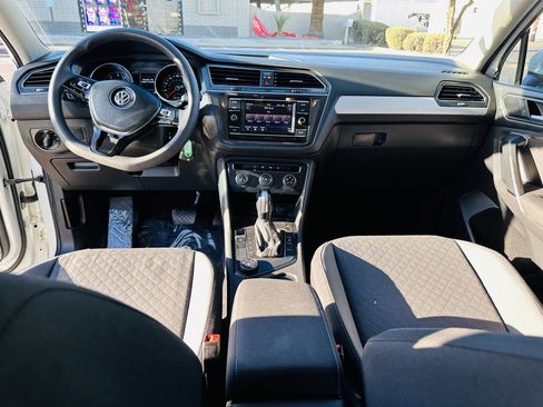 Used 2019 Volkswagen Tiguan S image 21