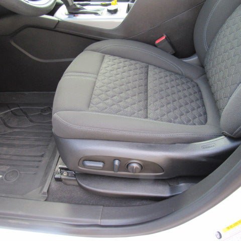 Used 2022 Chevrolet Blazer LT FWD image 17