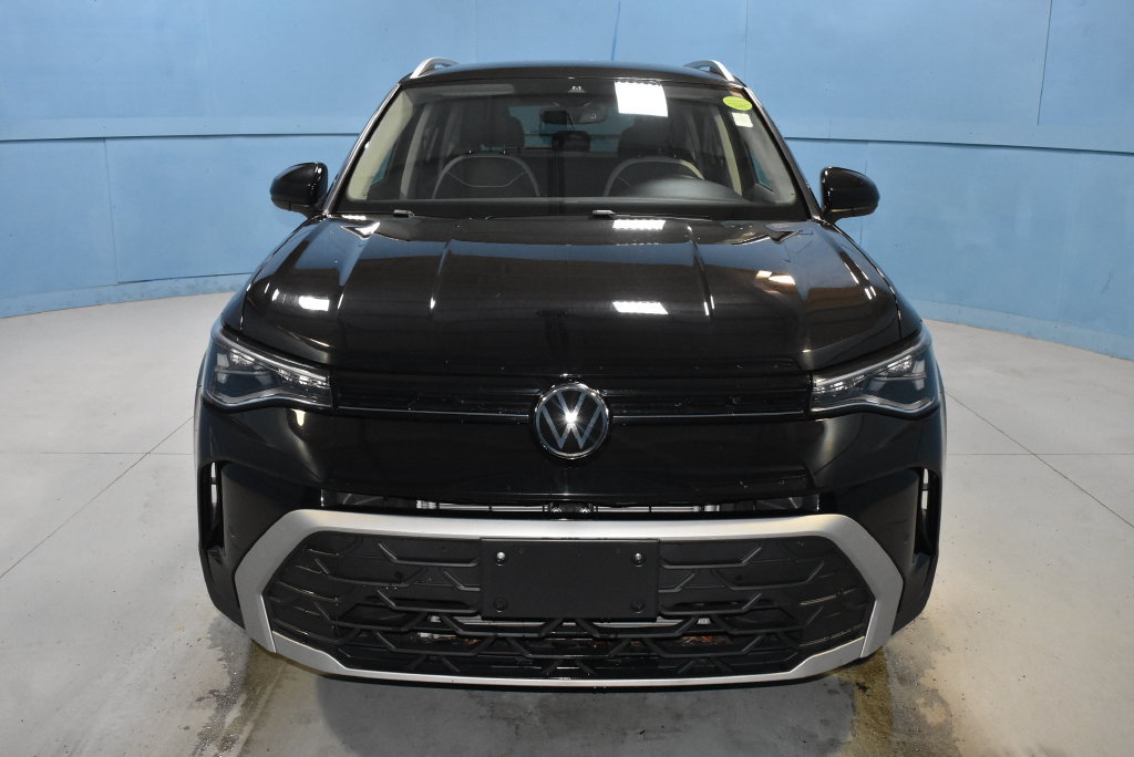 Used 2025 Volkswagen Taos SE AWD/4WD image 23