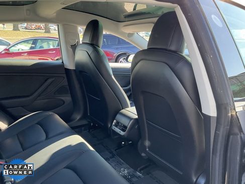 Used 2018 Tesla Model 3 Performance image 48