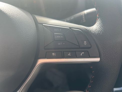 Used 2025 Nissan Versa SR w/ Trunk Package image 23