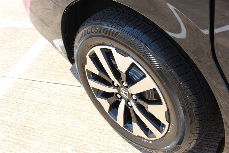 Used 2026 Honda Odyssey EX-L image 38