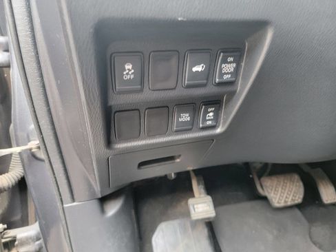 Used 2014 Nissan Pathfinder SL w/ SL Premium Package image 14