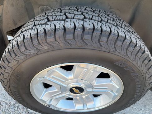 Used 2009 Chevrolet Tahoe LT image 25