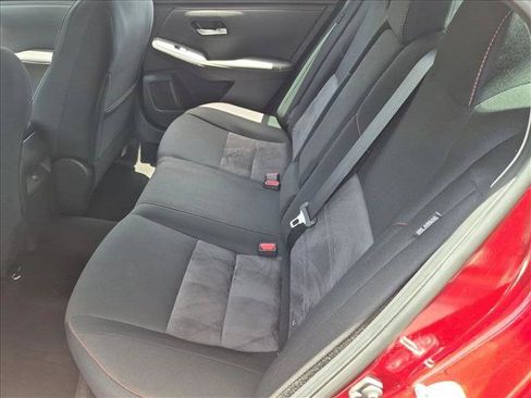 Certified 2024 Nissan Sentra SR FWD image 17