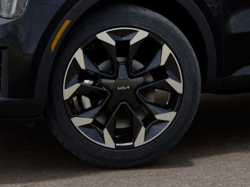 New 2026 Kia Sorento EX AWD/4WD image 9