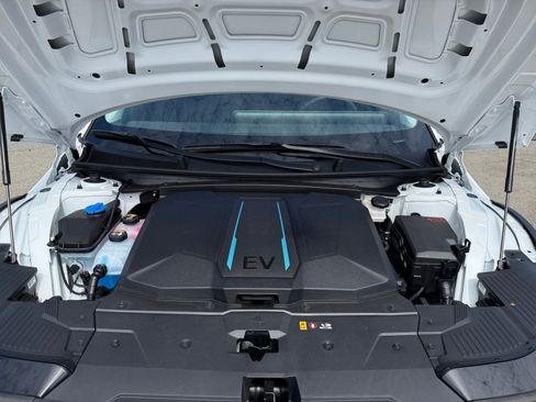 Certified 2024 Hyundai Ioniq 5 SEL RWD image 20