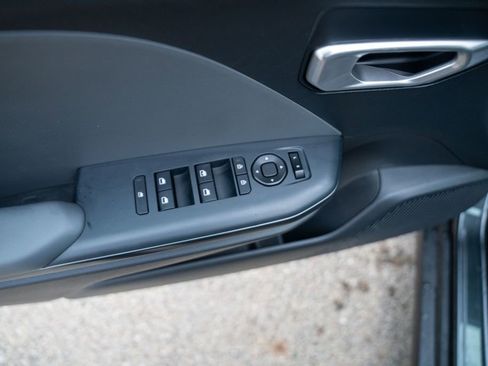 Used 2025 Kia K4 LXS image 16