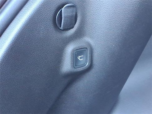 New 2026 Jeep Compass Limited image 14