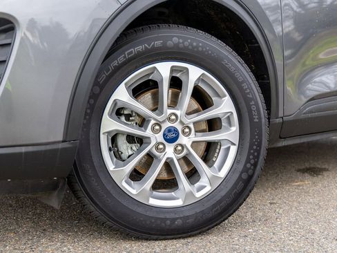 Used 2022 Ford Escape SE w/ Cold Weather Package image 5