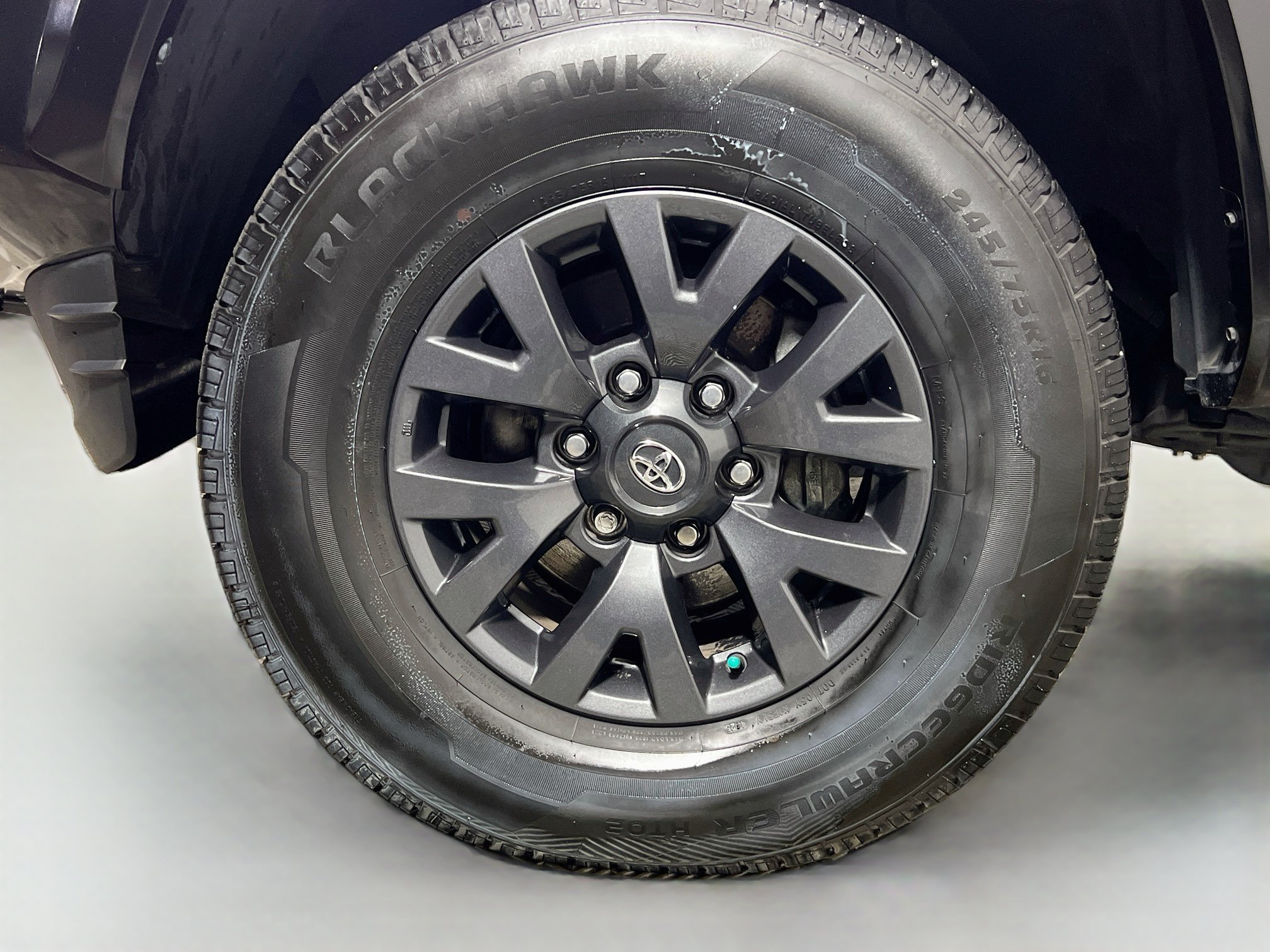 Used 2023 Toyota Tacoma SR5 w/ Technology Package RWD image 14