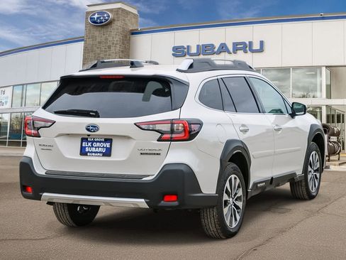 New 2025 Subaru Outback Touring XT image 4