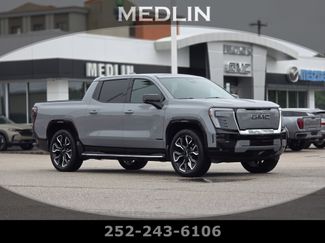 Used 2025 GMC Sierra EV Denali AWD/4WD video 1