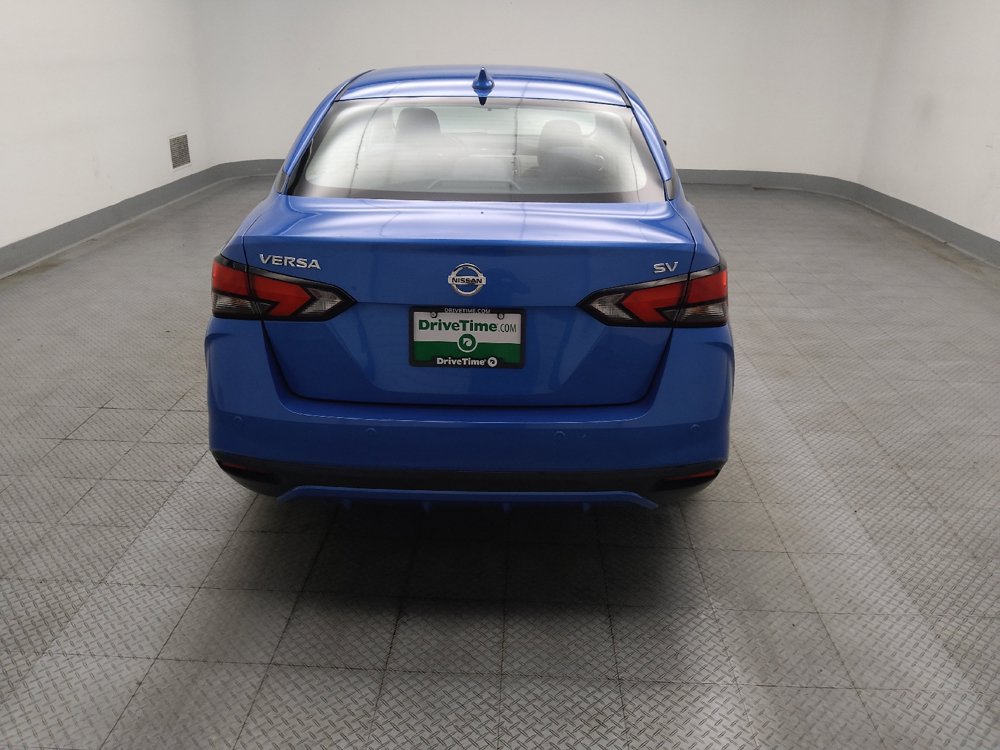 Used 2020 Nissan Versa SV FWD image 7