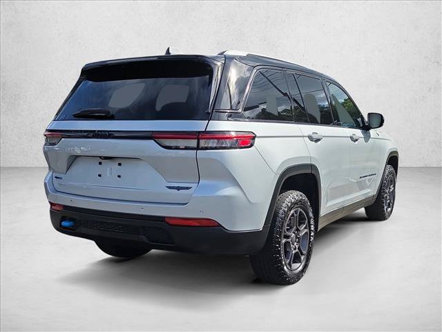 Used 2024 Jeep Grand Cherokee Trailhawk AWD/4WD image 5