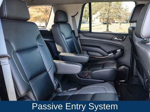 Used 2020 Chevrolet Tahoe LT w/ Luxury Package image 17