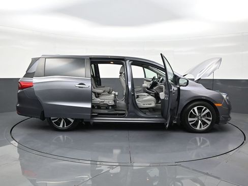 Used 2021 Honda Odyssey Touring image 29