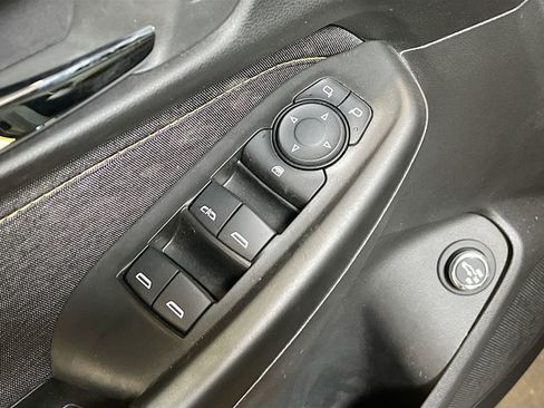 Used 2024 Chevrolet TrailBlazer ACTIV w/ Convenience Package image 17