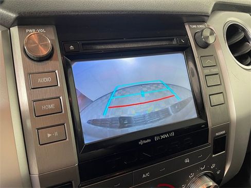 Used 2017 Toyota Tundra SR5 image 8