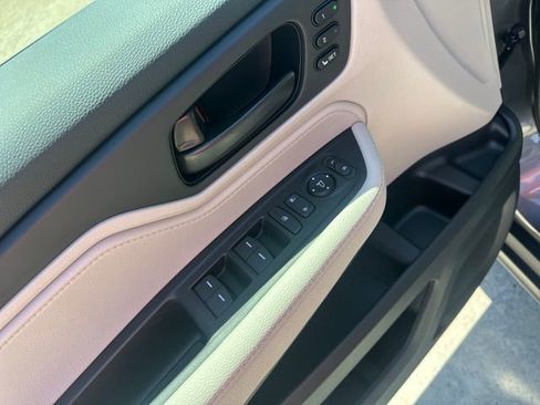 New 2026 Honda Odyssey EX-L image 11