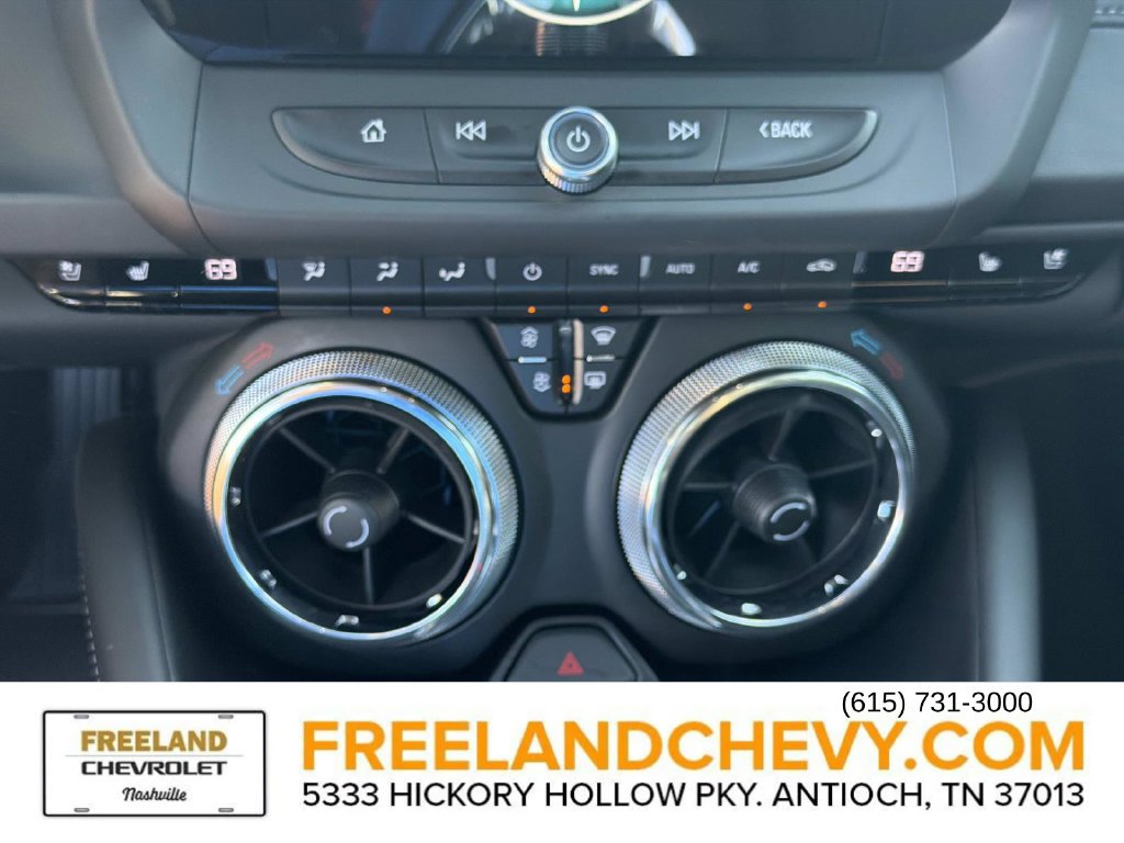 Used 2018 Chevrolet Camaro SS RWD image 25
