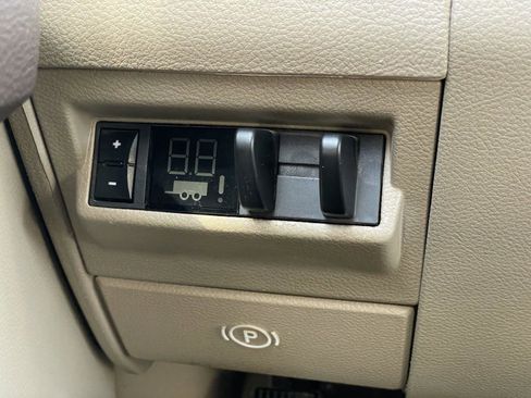 Used 2012 RAM 1500 Laramie image 31