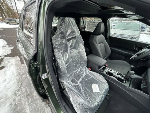 New 2026 Subaru Outback Premium image 15