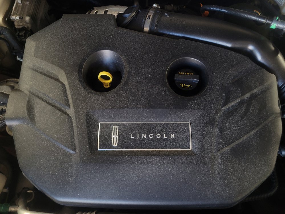Used 2017 Lincoln MKZ Reserve w/ Climate Package FWD image 30