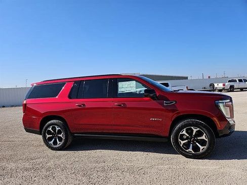 New 2026 GMC Yukon XL AT4 w/ AT4 Premium Plus Package image 6