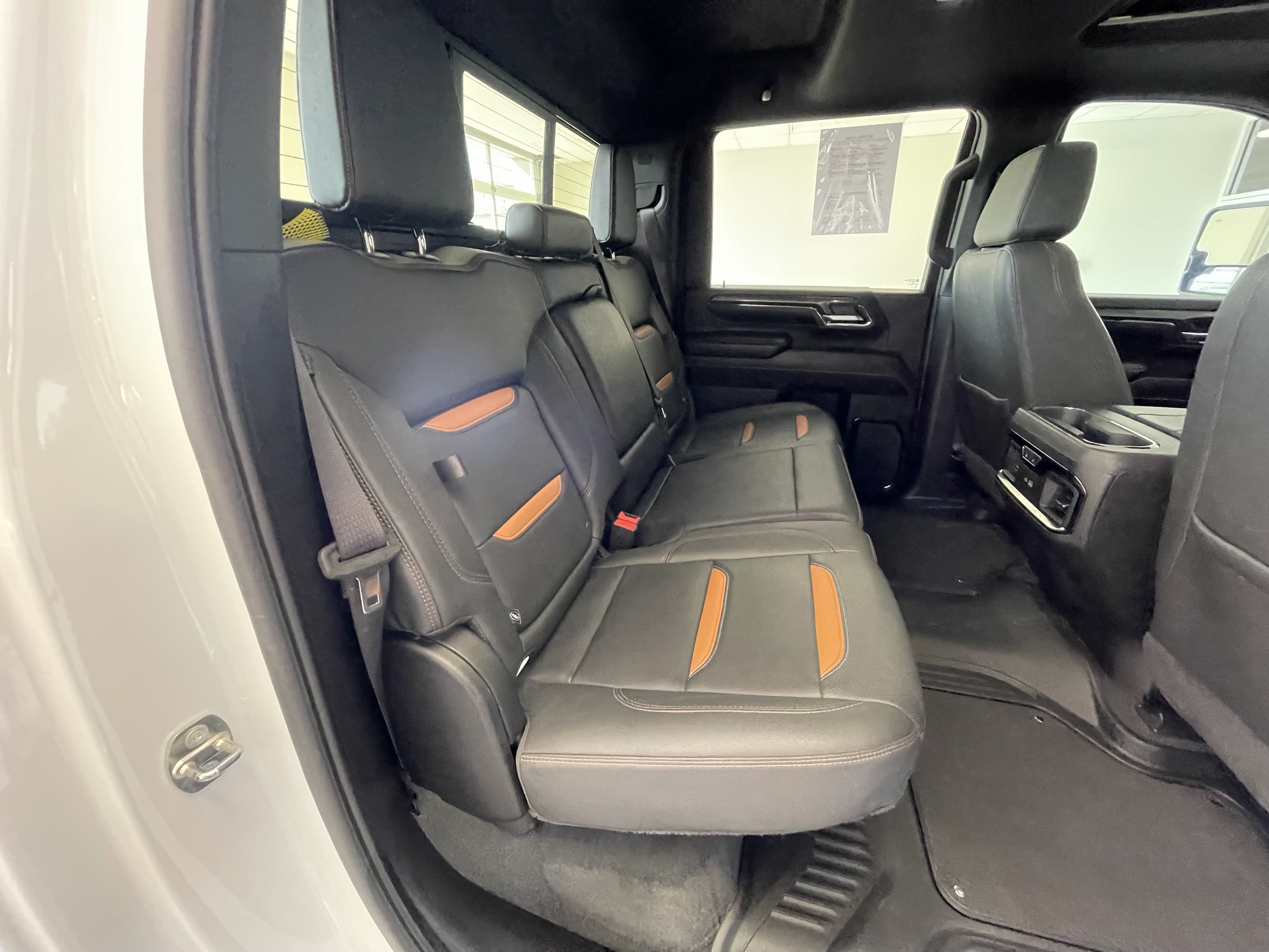 Certified 2024 GMC Sierra 3500 AT4 w/ AT4 Premium Plus Package AWD/4WD image 18