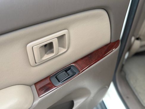 Used 2001 Toyota 4Runner SR5 image 47