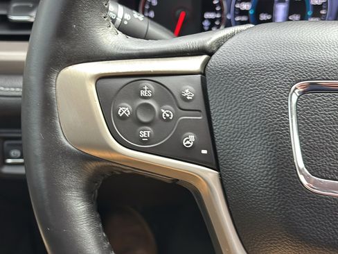 Used 2017 GMC Acadia Denali w/ Technology Package image 20