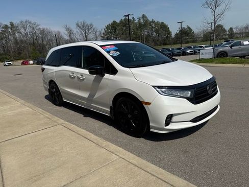 Used 2023 Honda Odyssey Sport image 6