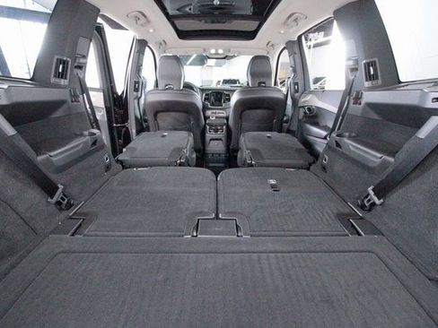 Used 2023 Volvo XC90 T8 Ultimate w/ Protection Package Premier image 31