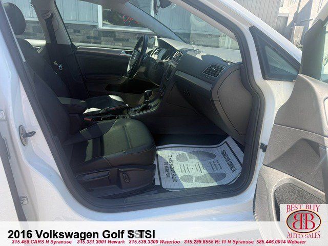 Used 2016 Volkswagen Golf Limited Edition FWD image 11