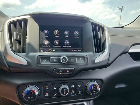 Used 2024 GMC Terrain SLE w/ Driver Convenience Package FWD image 14
